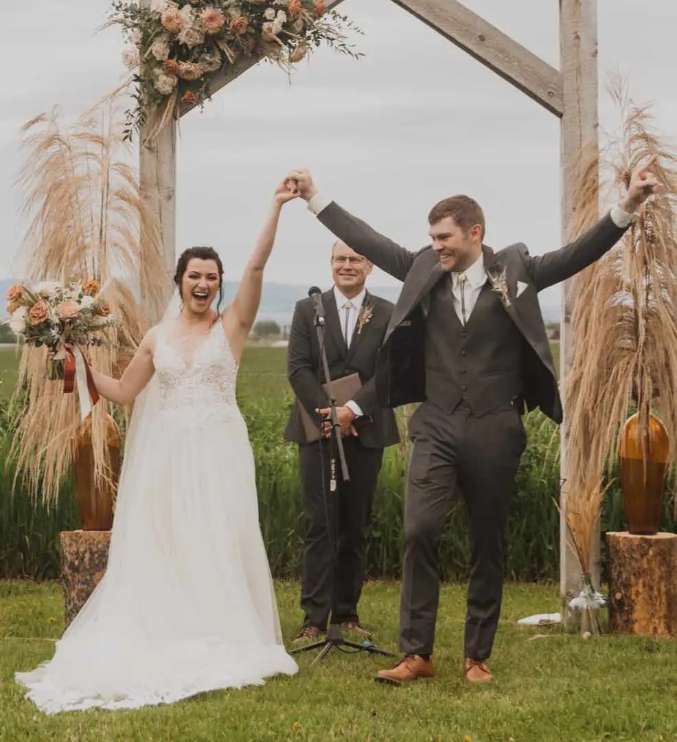 After five wedding online attire
