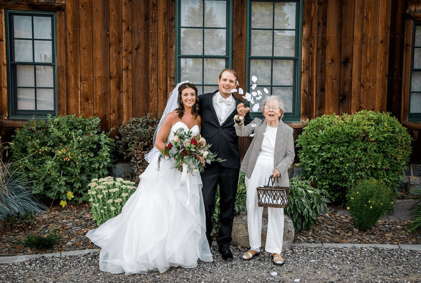 Gallery Image #slidesGrid35